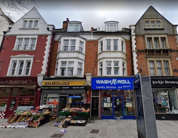 2 bedroom flat to rent - Photo 1