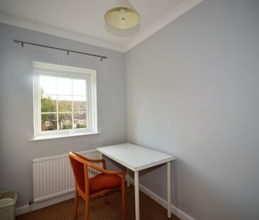 5 bedroom detached house to rent - Photo 3