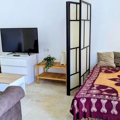 Alquiler de estudio en Calle Pájaro Carpintero, 30 - Photo 1