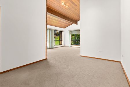Spacious Family Living with Flexible Floor Plan in Prime Coniston Location - Photo 2