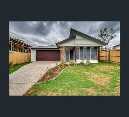 10 Berkshire Pl, Heathwood, Qld 4110 - Photo 1