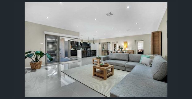 wow - so much space - Photo 1