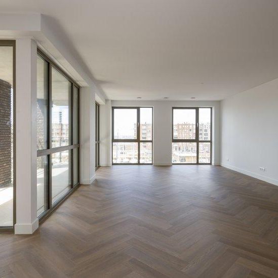 Dr. Lelykade - Photo 1