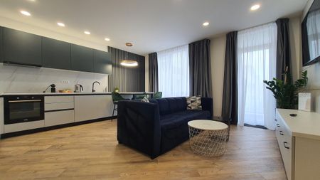 LUXURY RESIDENTIAL MOȚILOR: modern apartment with balcony for rent in Cluj, at 5-minute walk from the University of Medicine and Pharmacy and 10-minute walk from the University of Veterinary Medicine, with living-room and bedroom - Fotografie 2