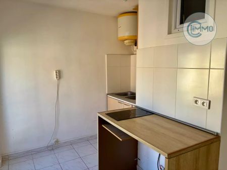Location Appartement 2 pièces 25m² NICE 06300 - Photo 2