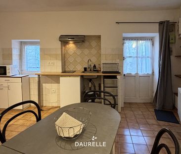 Location Appartement 1 pièce 24m² CHATEAURENARD 13160 - Photo 3