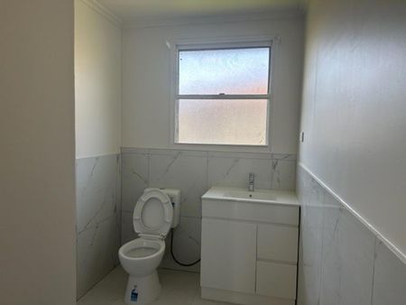 UPDATED 3 BEDROOM HOME - Photo 4