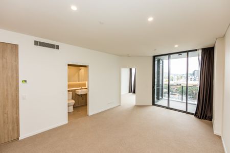 The Melbourne Residences - Unfurnished - Photo 4
