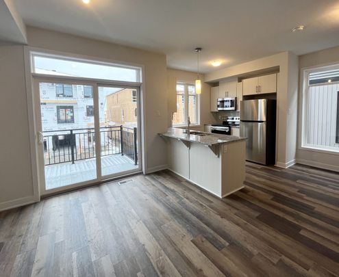 For Lease - 406 Jewelwing Private, Blossom Park - Airport and Area, Ontario - Photo 1