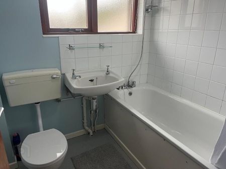 4 Castle Drive, Caledon, BT68 4UB - Photo 4