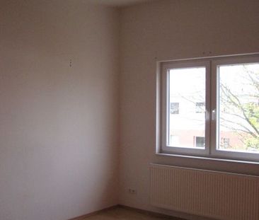 SIEGBURG-ZENTRUM, Top 4 Zi. Wohnung, Küche, Diele, Duschbad, Dachterrasse u. Balkon, ca.100 m² Wfl. - Foto 5