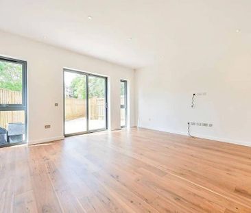 5 bedroom terraced house to rent - Photo 1