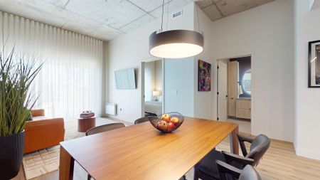 1555 Boul. Chomedey, Laval (Chomedey), QC H7V - Photo 5