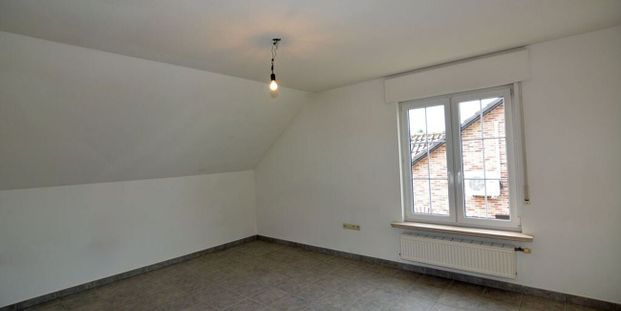 Woning te huur in Neeroeteren voor € 1.400 met 4 slaapkamers - Foto 1