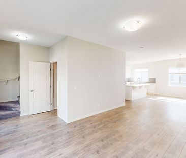 312 Nolanlake Villas, Calgary - Photo 4