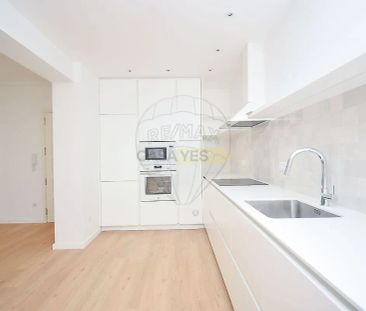 Apartment T1 in Moscavide e Portela, Loures - Photo 4