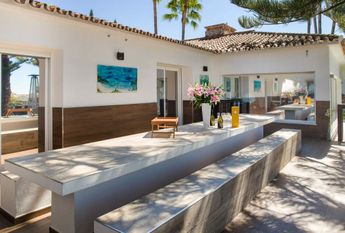 Luxury Villa for rent in Marbella Del Este, Spain