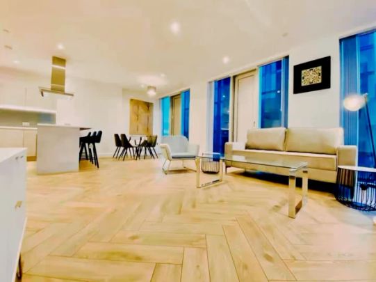 2 Bedrooms 2 bathrooms - Photo 1