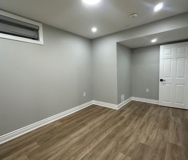 For Lease - 906 Farmstead Drive Unit# Lower, Milton, Ontario - Photo 6