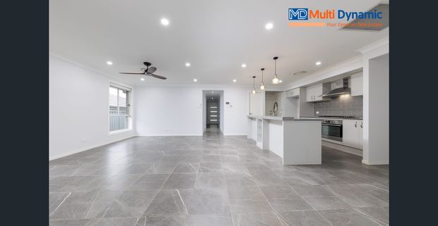 Spacious Family Home for Lease in Prime Location! - Photo 1