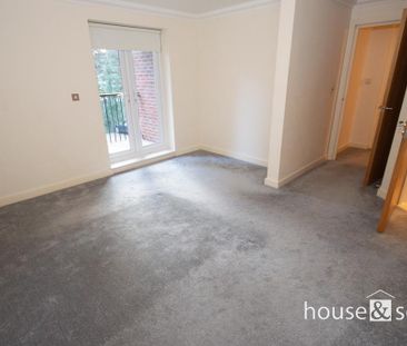 2 bedroom ground floor flat to rent - Photo 6