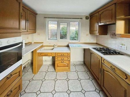 Fairway, Port Talbot, SA12 - Photo 2