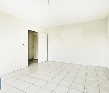 Location Appartement 2 pièces 46m² GRAND CHARMONT 25200 - Photo 4