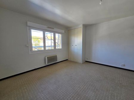 Location Appartement 1 pièce 21m² LA VILLE DU BOIS 91620 - Photo 5