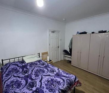 4 bedroom house share to rent - Photo 3