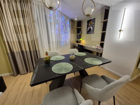 REȘEDINȚĂ PRIVATĂ ULTRA LUX | CENTRUL DEVEI - Photo 3