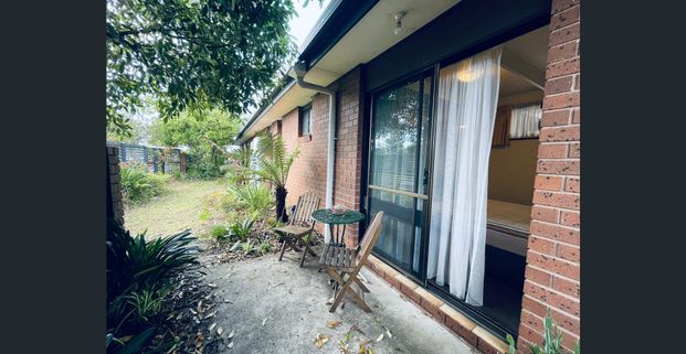 Semi-Furnished Unit in Lakes Entrance: Price Includes Electricity, Water, and WiFi - Photo 1