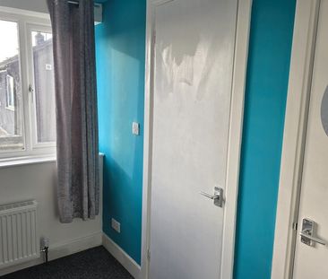 Room in a Shared House, Coberley, BS15 - Photo 4