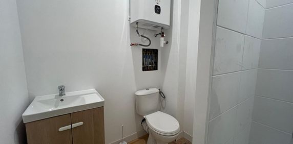 Location Appartement 1 pièce 16m² - Photo 2