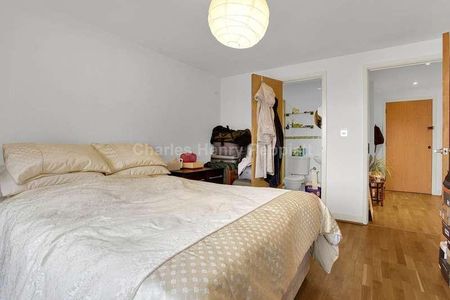 Mizzen Mast House, London, SE18 - Photo 5