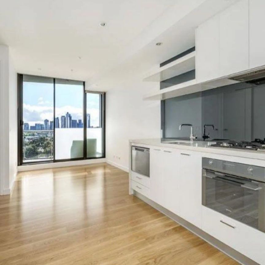 Unit 609/338 Kings Way, South Melbourne. - Photo 1