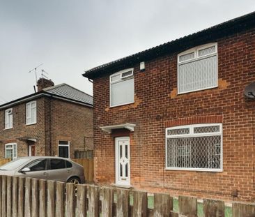 1 bedroom in a flat share to rent - Photo 1