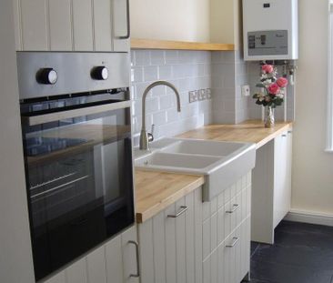 2 bedroom apartment to rent - Photo 6