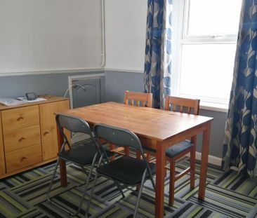 2 bedroom house to rent - Photo 4
