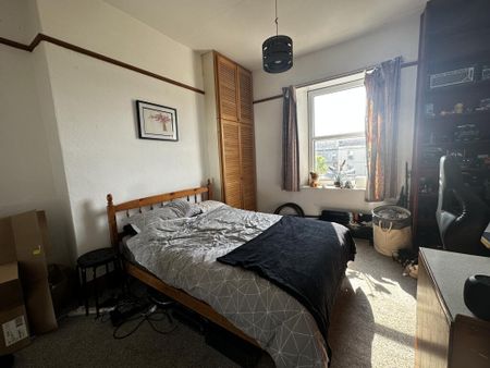 4 bedroom house share to rent - Photo 3