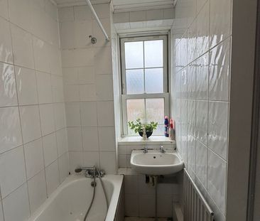 Room in a Shared House, Chicksand House, E1 - Photo 5