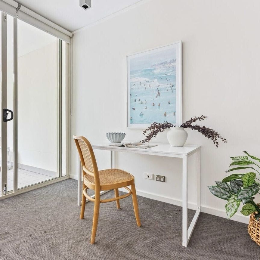 Bondi Beach - Photo 1