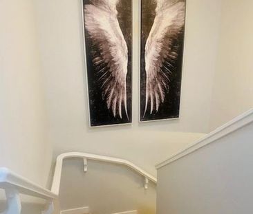 3 Bedroom Home in Stonebridge - Photo 2