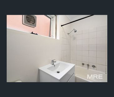 3/44 Lord Street, Richmond, Vic 3121 - Photo 4
