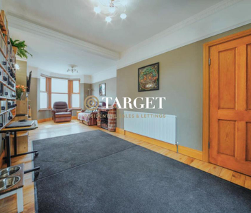 3 bedroom end of terrace house to rent - Photo 2