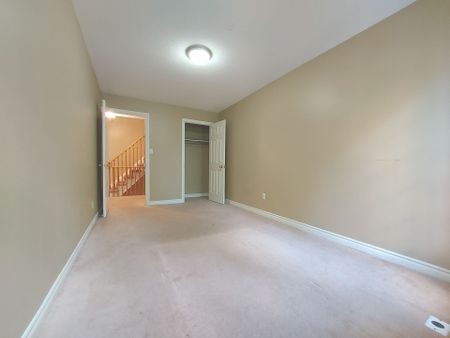 For Lease - 151 Townsgate Drive Unit# 3, Vaughan, Ontario - Photo 3