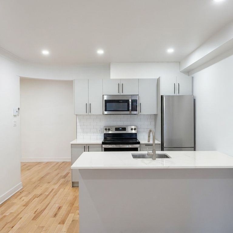 4½ à Louer — Côte-des-Neiges–Notre-Dame- - Photo 1