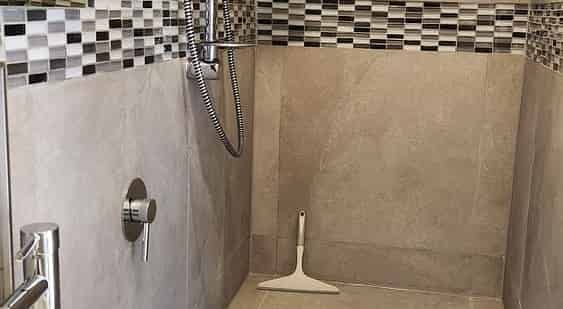 Studio Flat, Tranquil surroundings, fixed bills - Photo 1