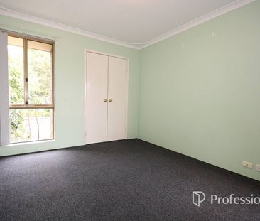 Charming Rustic Home - Photo 4