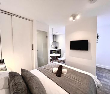 1 bedroom flat to rent - Photo 1
