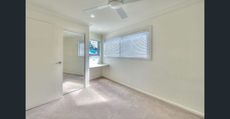 Stunning Townhouse on Buderim - Photo 5